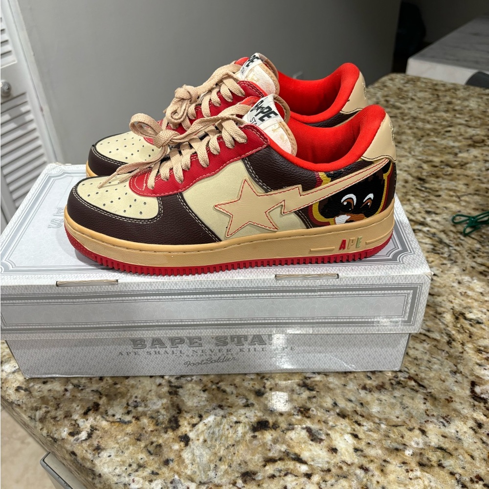 Authentic College Dropout Bapestas size 9 VNDS